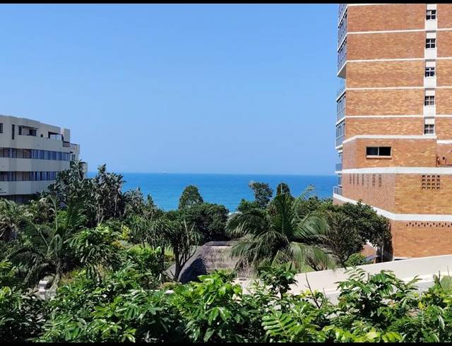 3 BEDROOM APARTMENT FOR SALE IN UMHLANGA CENTRAL